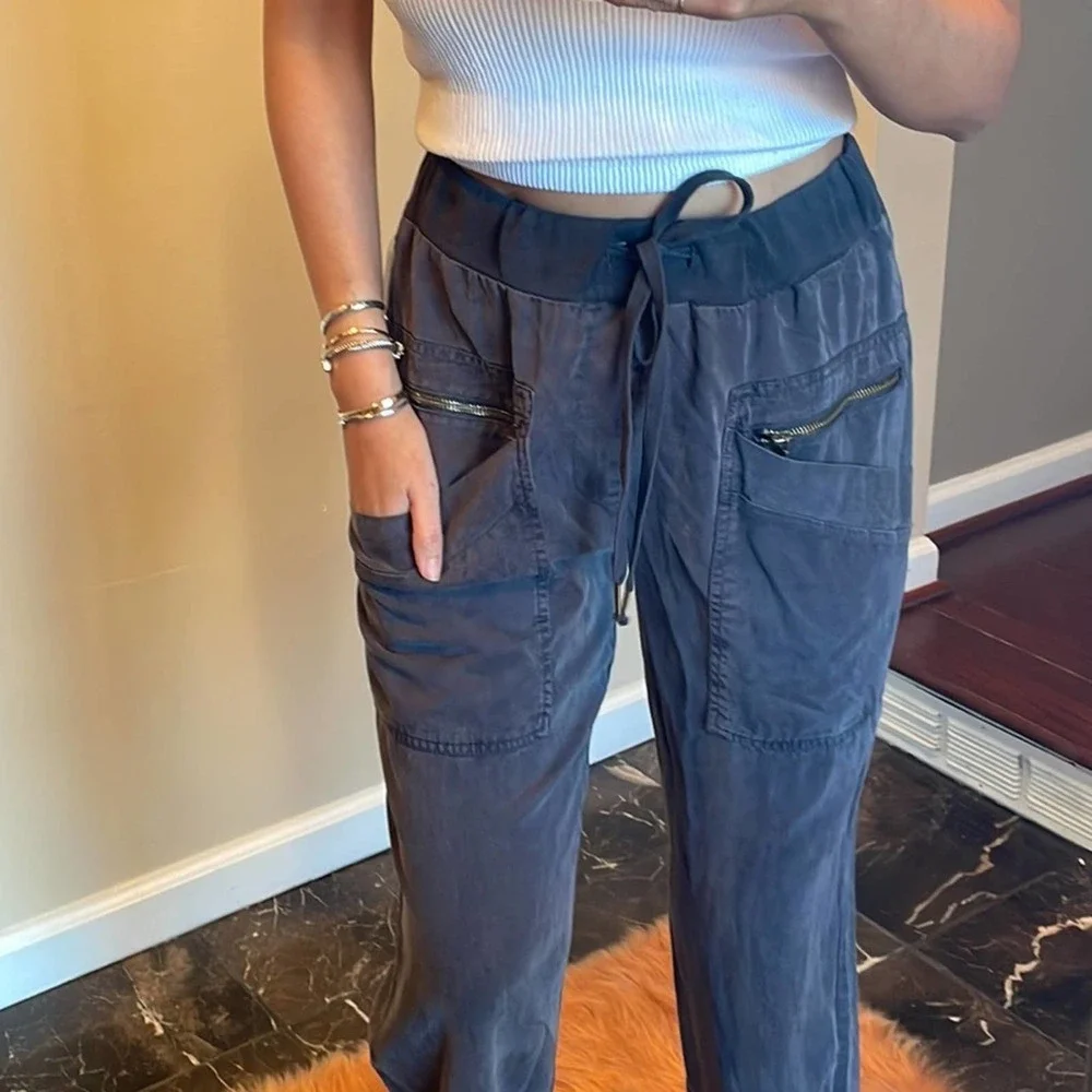 Young Fabulous & Broke High Waist Cargo Jogger Pants NWT Size Large
